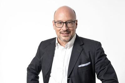 Daniel Knuchel, Advicum