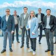 Das Führungsteam bei Tomaselli Gabriel Bau. Im Bild (von links): Markus Längle (Tiefbau), Florian Galehr (Hochbau Generalunternehmer), Christof Jochum (Geschäftsleitung/Finanzwesen), Hubert Mayr (Hochbau Service), Philipp Tomaselli (Geschäftsführung), Barbara Gabriel-Tomaselli (Geschäftsführung), Jürgen Melk (Baulogistik, Beschaffung), Sebastian Luger (Geschäftsleitung/Akquisition), Merbod Neier (Hochbau) und Sandro Concin (Personal, Marketing).