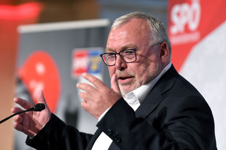 Alt-BK Alfred Gusenbauer im Rahmen des Sommerempfanges des Landtagsklubs der SPÖ Niederösterreich am Donnerstag, 2. September 2021, in Wien.