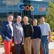 V.l.n.r.: Paul Haberfellner (Managing Director bei Nagarro), Siegfried Weiß (CTO SORAVIA), Erwin Soravia (CEO SORAVIA), Peter Steurer (CFO SORAVIA) und Mario Berger (Enterprise Sales Manager bei Google Cloud)