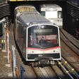 V-Zug nahe der Station Längenfeldgasse