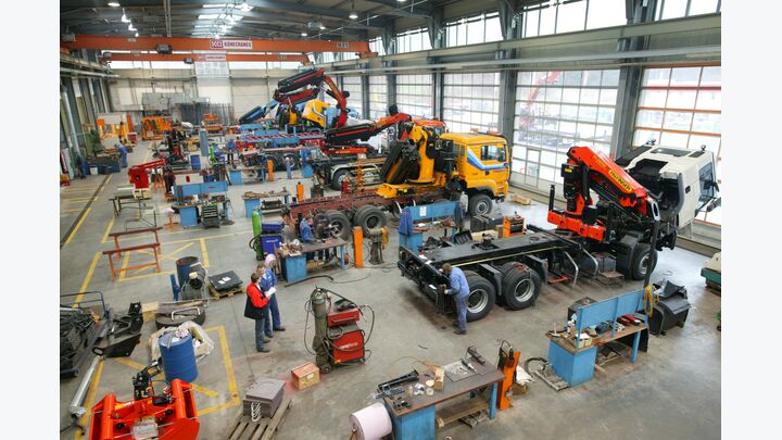 Kuhn Kranaufbauzentrum in Vöcklabruck