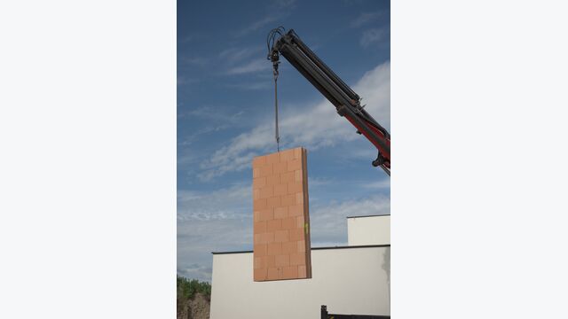 Wienerberger Bausysteme Ziegelwand Anlieferung