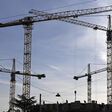 ABD0032_20240227 - WIEN - ?STERREICH: ++ THEMENBILD ++ ZU APA0079 VOM 27.2.2024 - Eine Baustelle f?r Wohnh?user in Wien Donaustadt, aufgenommen am Dienstag, 27. Februar 2024 in Wien. Die Bundesregierung pr?sentiert heute Mittag ihr Wohnpaket. - FOTO: APA/HARALD SCHNEIDER