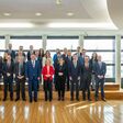 Bei diesem „Clean Mobility Dialogue“ waren unter anderen KLM CEO Marjan Rintel, Nathalie Errard Senior Vice President von Airbus, der CEO der italienischen Eisenbahn Luigi Ferraris, weiters der Generaldirektor der europäischen Investitionsbank Kim Jorgensen oder die Generalsekretärin der Europäischen Hafenbehörde Isabell Ryckbost dabei.