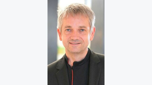 Reinhard Willfort