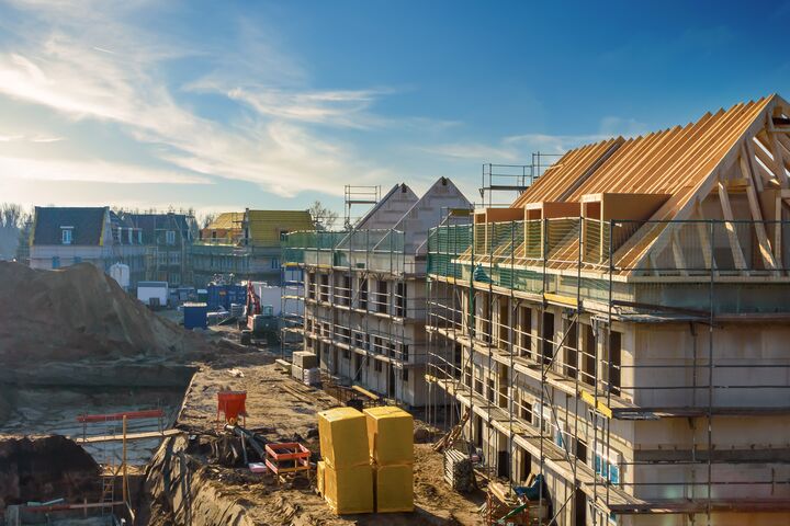 Die Initiative Wohnbau – radikal neu gedacht wurde von der Landesinnung Bau gemeinsam mit FH Joanneum, ZAB Zukunftsagentur Bau und mehreren steirischen Wohnbauträgern entwickelt.