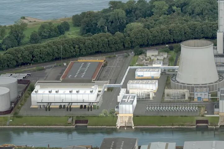 Flusswasserwaermepumpe Strabag Rhein