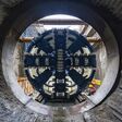 Die Tunnelbohrmaschine „Elsa“ im Startschacht bei Wewelsfleth: Die rund 700 Tonnen schwere Maschine bohrte den 5,2 Kilometer langen ElbX-Kabeltunnel für die SuedLink-Trasse unter der Elbe.