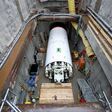 Im Startschacht am Gaudenzdorfer Gürtel wurde die Tunnelbohrmaschine für den Wiental-Kanal unter Tage zusammengesetzt. Fertig montiert erreicht „Krümel“ eine Länge von 135 Metern und ein Gewicht von rund 1.000 Tonnen.