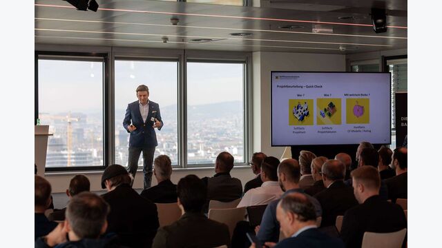 Peter Stellnberger von der Raiffeisenlandesbank Niederösterreich-Wien erläuterte, worauf Banken bei der Finanzierung von Immobilienprojekten achten und welche Rolle Nachhaltigkeitskriterien dabei spielen.