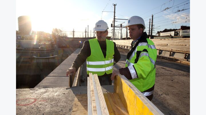 Reportage Baustelle Matzleinsdorfer Platz Bau Symbol