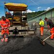 Strassenbau Tiefbau Strabag bau bauarbeiter baustelle autobahn autobahnbau
