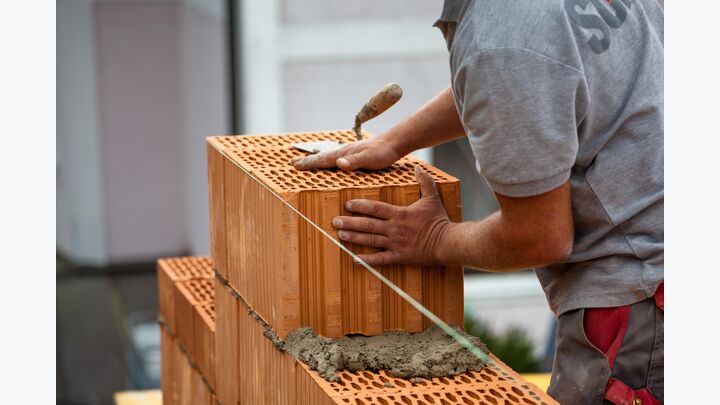 Anonym Arbeit arbeiten Arbeiter Architektur Backstein Backsteine Bau Bauarbeiter Baubranche bauen Baumaterial Baustelle Baustellen Bauten Bauweise Bauwesen Bauwirtschaft Beruf Einfamilienhaus Genauigkeit Handwerk Handwerker Haus Hausbau Häuser Kelle Massivbau Mauer Mauern Maurer Maurerschnur Mensch Nachbarschaftshilfe Neubau Neubauten Pfusch Pfuscher Pfuscherei Richtschnur Rohbau Sachverstand Schattenwirtschaft Schnurgerade Schwarzarbeit Schwarzarbeiter Sorgfalt Stabilität Ziegel Ziegelmauer anonym arbeit arbeiten arbeiter architektur backstein backsteine bau bauarbeiter baubranche bauen baumaterial baustelle baustellen bauten bauweise bauwesen bauwirtschaft beruf einfamilienhaus genauigkeit handwerk handwerker haus hausbau huser kelle massivbau mauer mauern maurer maurerschnur mensch nachbarschaftshilfe neubau neubauten pfusch pfuscher pfuscherei richtschnur rohbau sachverstand schattenwirtschaft schnurgerade schwarzarbeit schwarzarbeiter sorgfalt stabilitt ziegel ziegelmauer